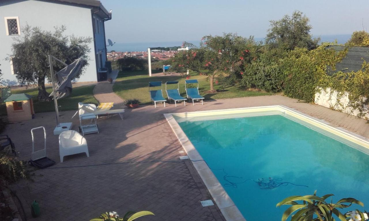 Villa Dei Limoni Etna-Mare Acireale Exteriör bild